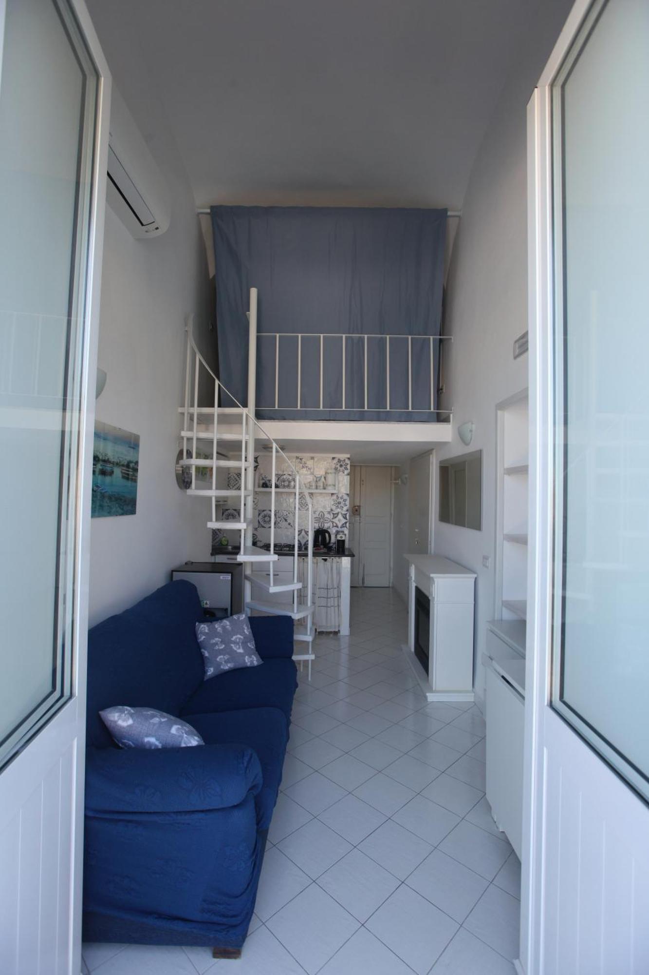 Riva Destra Home By Domusextra Isquia Exterior foto