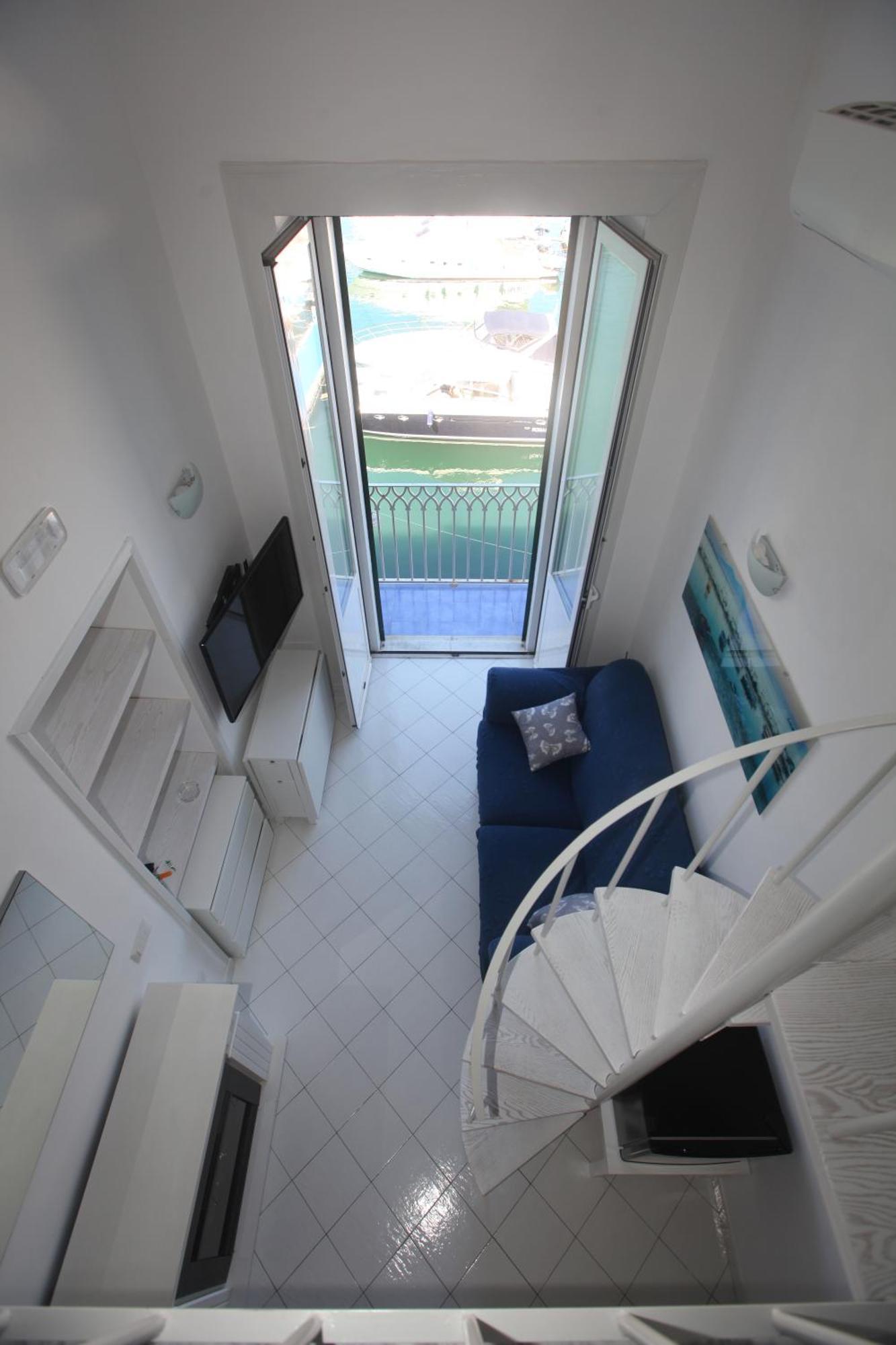 Riva Destra Home By Domusextra Isquia Exterior foto